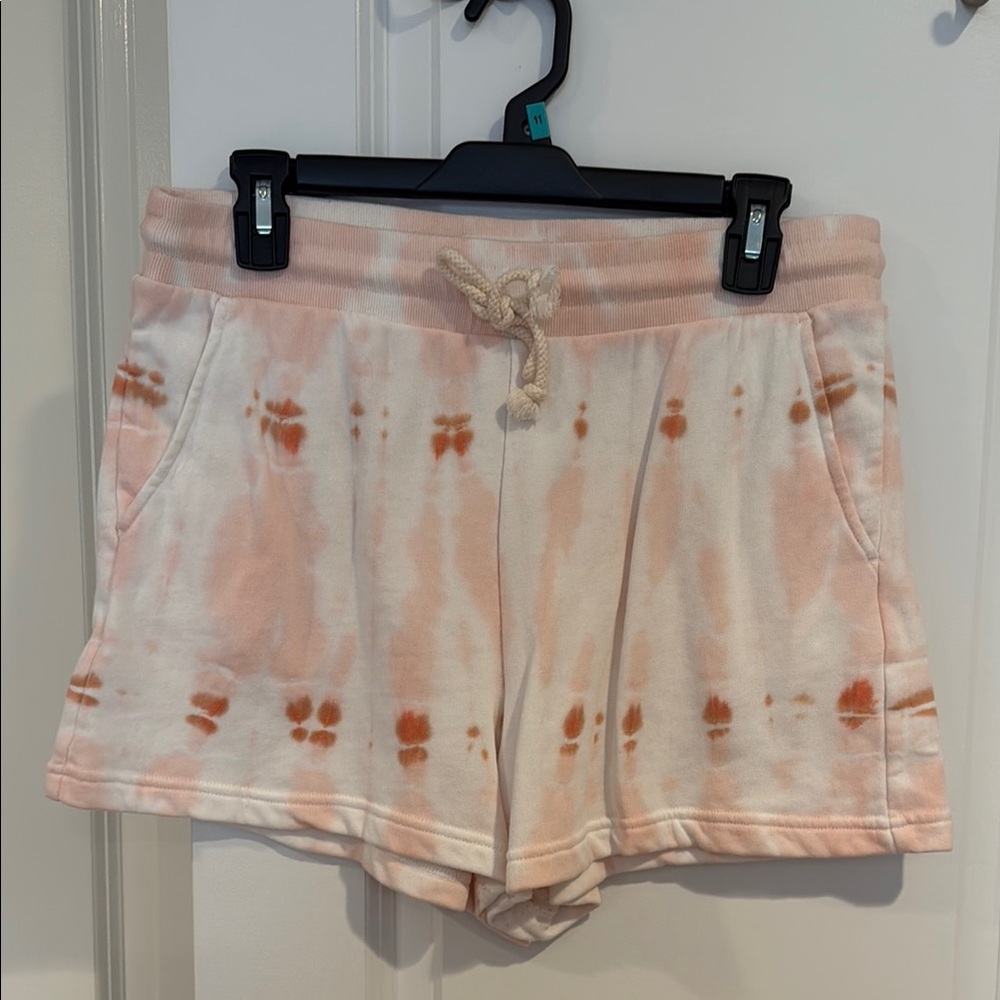 Tie-Dye Pink and White Women's Shorts